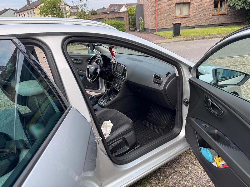 Gebraucht Seat Leon 110 PS (80 kW) 2016 Silber Kombi