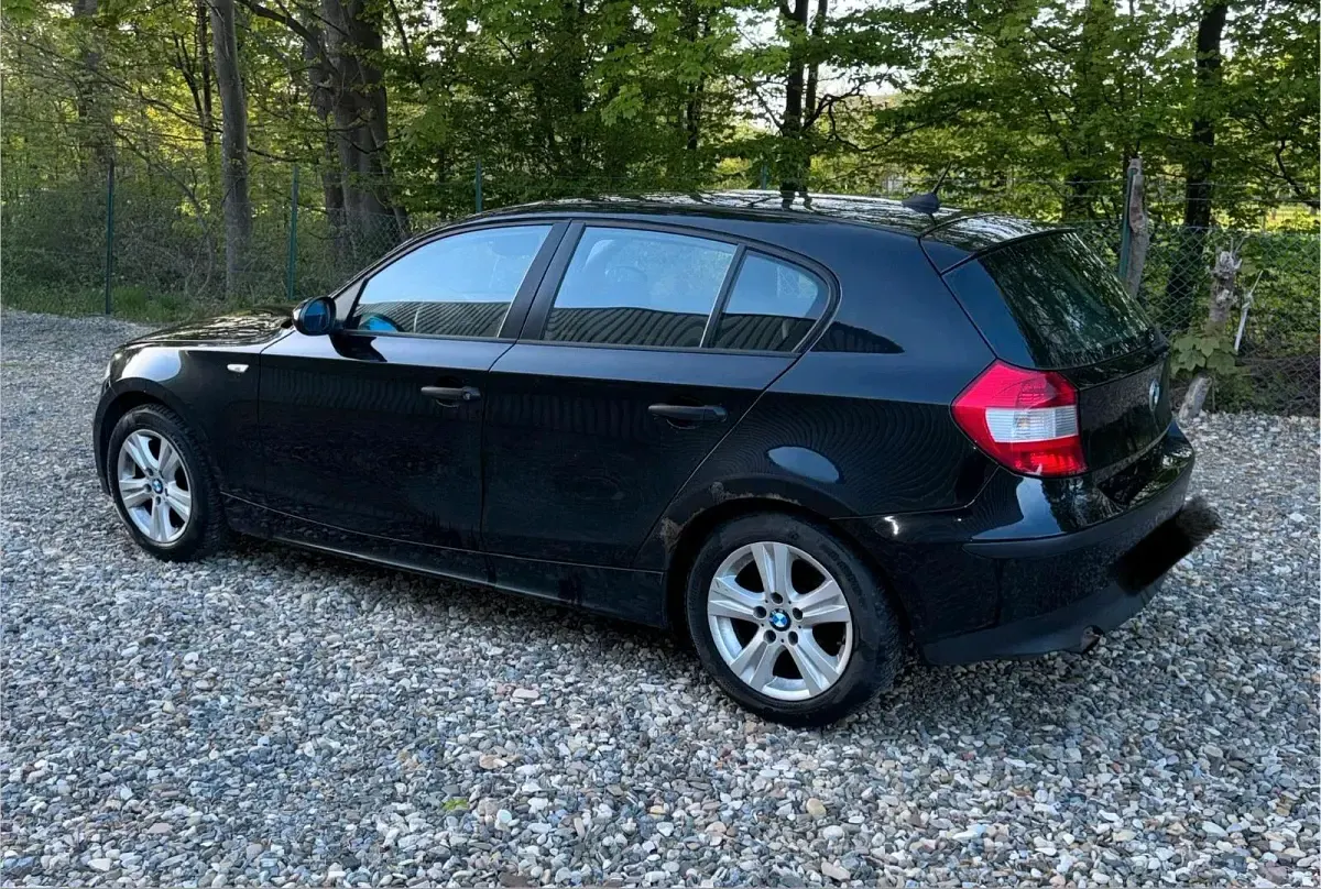 Second-hand BMW 116 116 CP (85 kW) 2006 Negru Hatchback