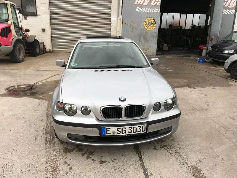 Gebraucht BMW 316 Compact 116 PS (85 kW) 2004 Silber Kleinwagen
