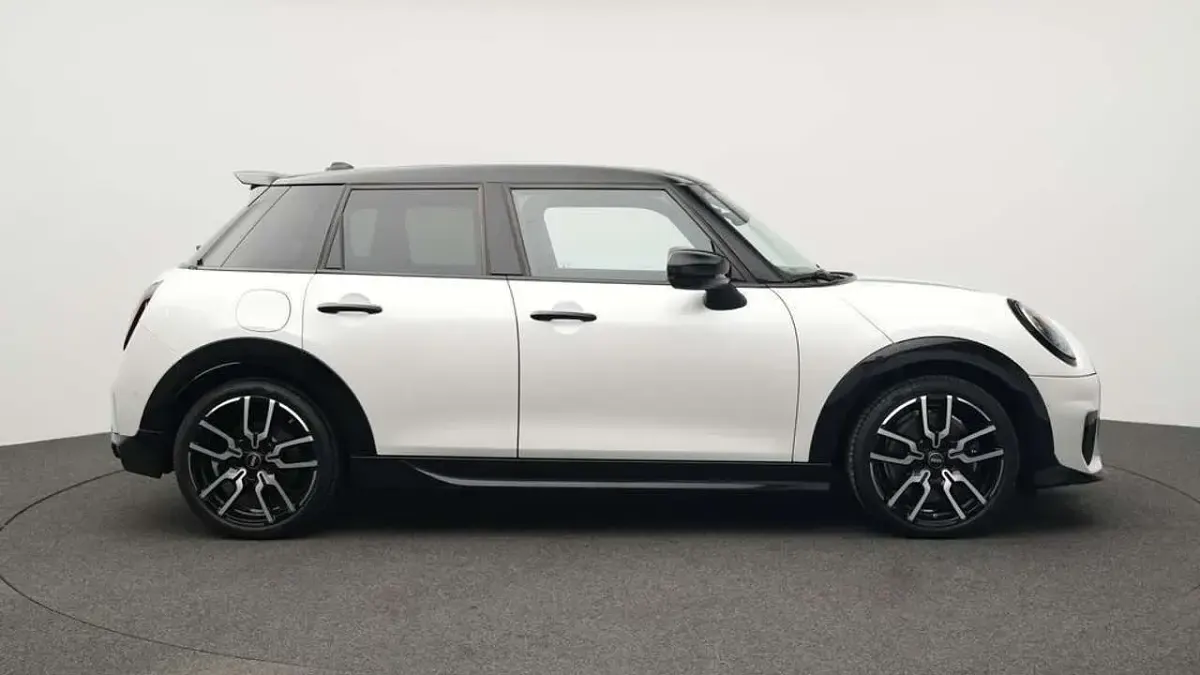 Gebraucht Mini John Cooper Works 204 PS (150 kW) 2025 Weiß Kleinwagen