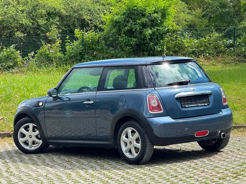 Gebraucht Mini ONE 75 PS (55 kW) 2010 Blau Kleinwagen