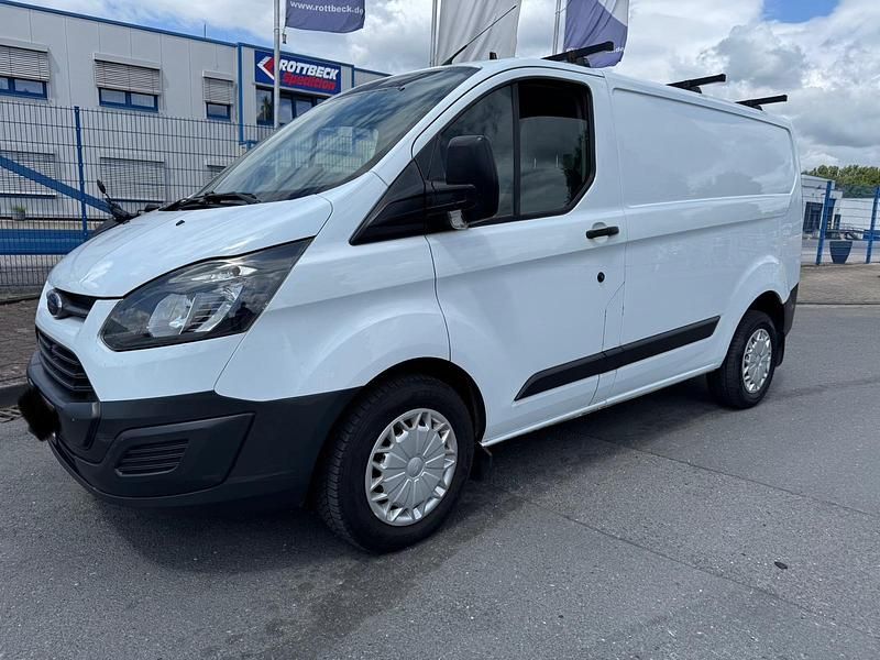 Second-hand Ford Transit Custom 101 CP (74 kW) 2014 Alb Monovolum