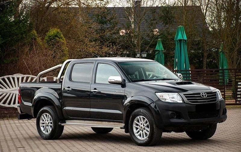 Gebraucht Toyota HiLux 171 PS (125 kW) 2012 Schwarz Pickup