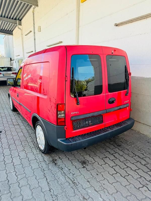 Gebraucht Opel Combo 101 PS (74 kW) 2007 Rot Van / Kleinbus