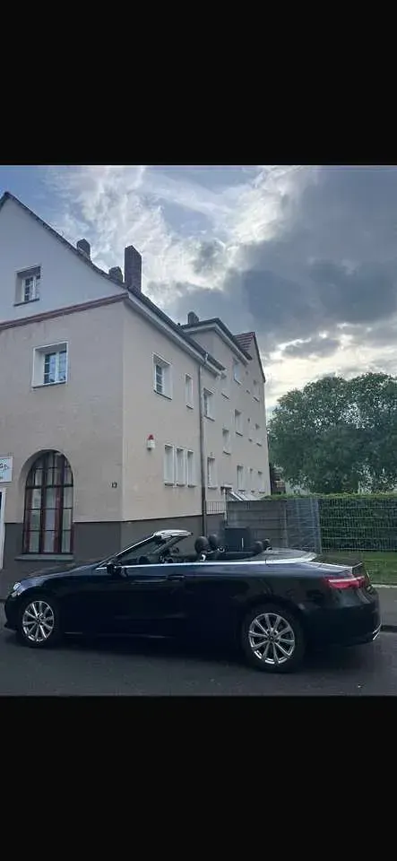 Usado Mercedes E220 Avantgarde 194 CV (142 kW) 2017 Negro Descapotable