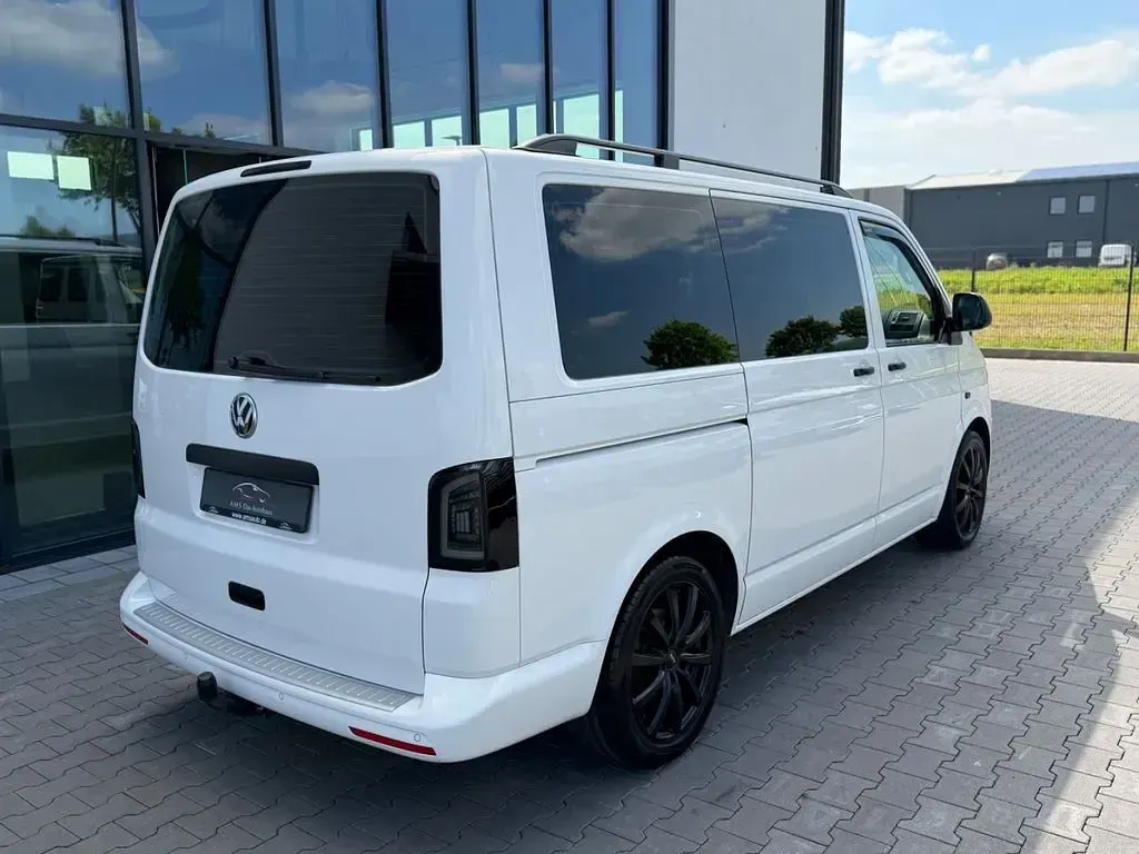 Gebraucht VW Multivan 102 PS (75 kW) 2014 Weiß Van / Kleinbus