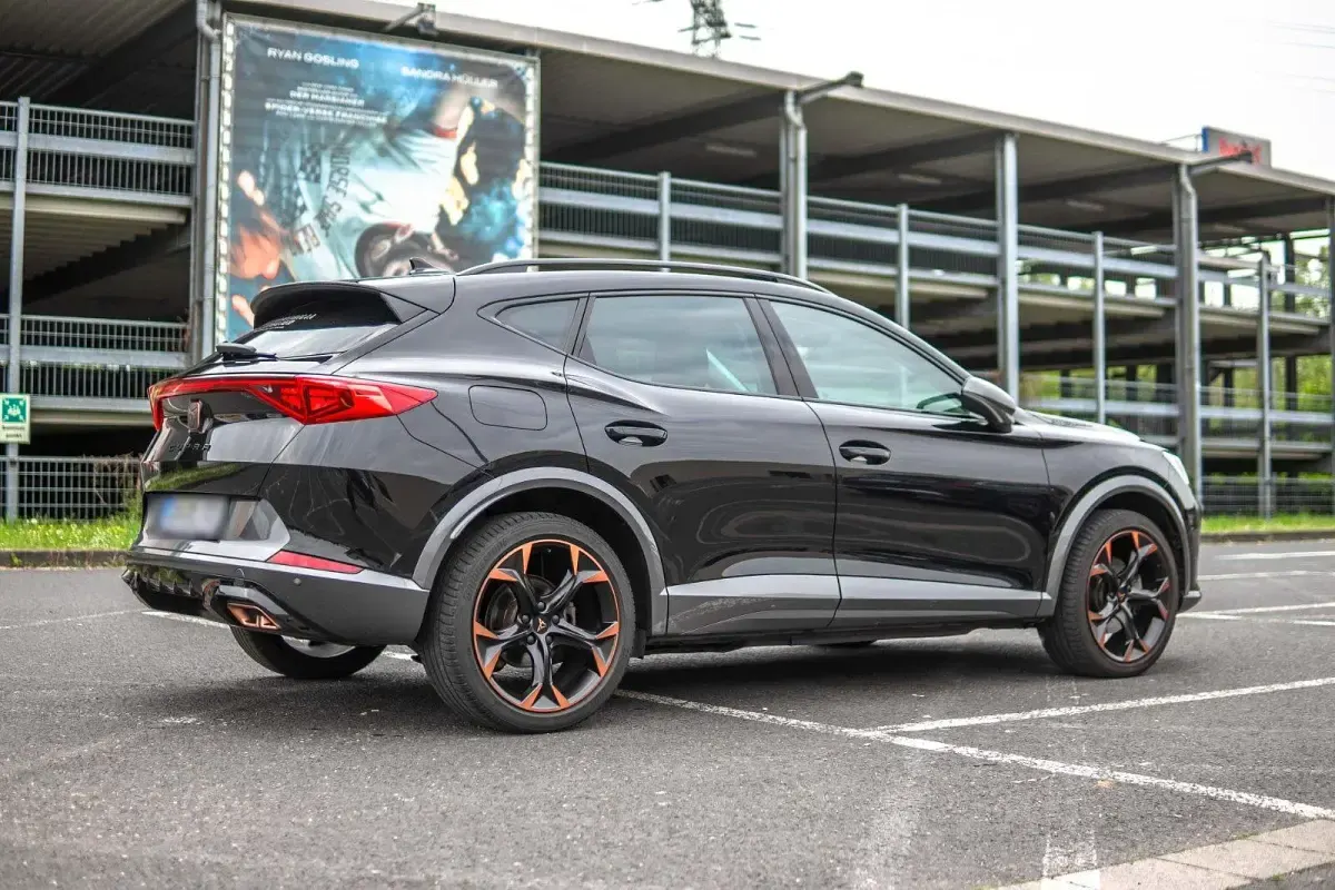 Gebraucht Cupra Formentor 205 PS (150 kW) 2023 Schwarz SUV