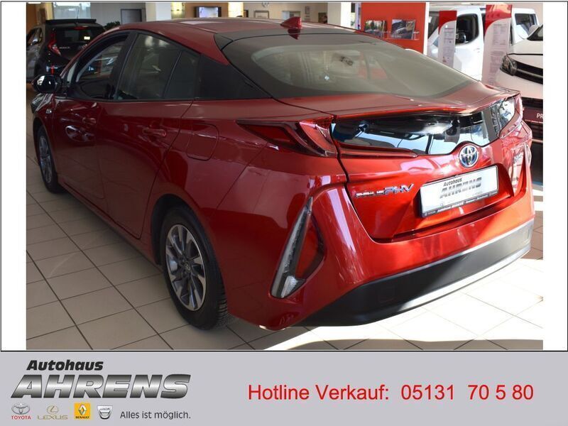 Gebraucht Toyota Prius Plug-in Hybrid Comfort 122 PS (89 kW) 2017 Andere farbe Kleinwagen