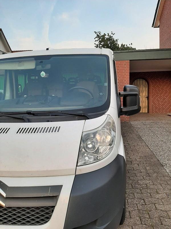 Weiß Gebraucht 2012 Citroën Jumper Van / Kleinbus | 10.700 € (Fairer Preis) - Bild 1/4