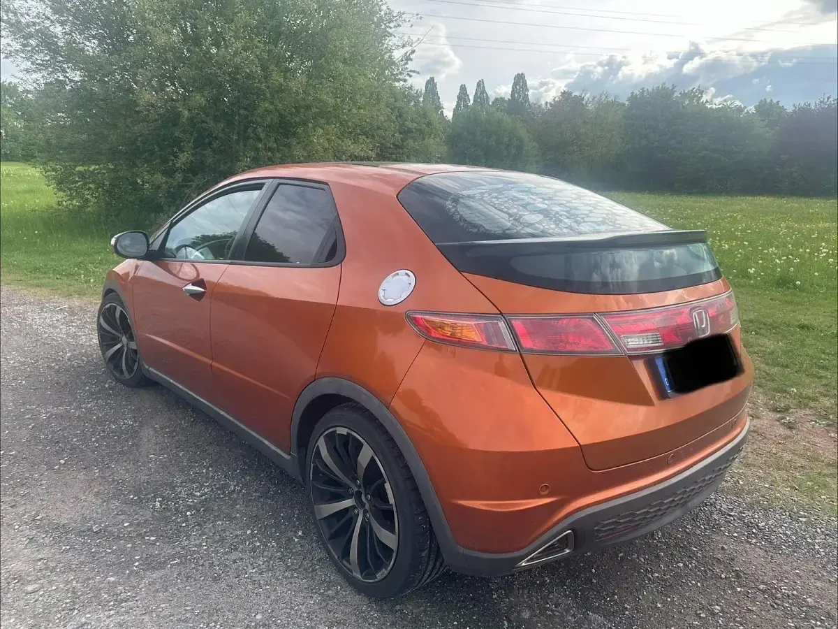 Gebraucht Honda Civic Executive 140 PS (102 kW) 2008 Orange Limousine