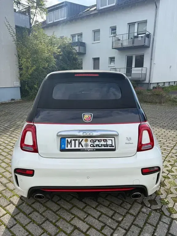 Gebraucht Abarth 595C Turismo 165 PS (121 kW) 2020 Weiß Cabrio
