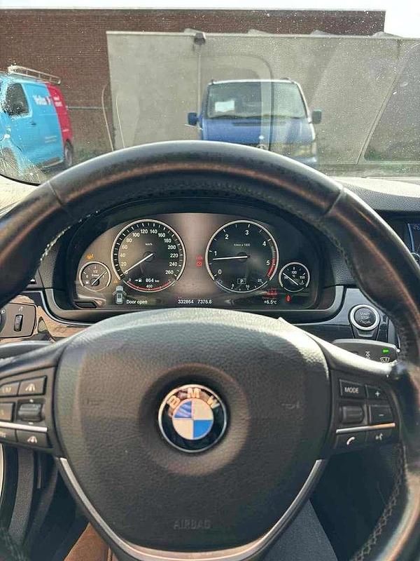 Gebraucht BMW 530 245 PS (180 kW) 2011 Kombi