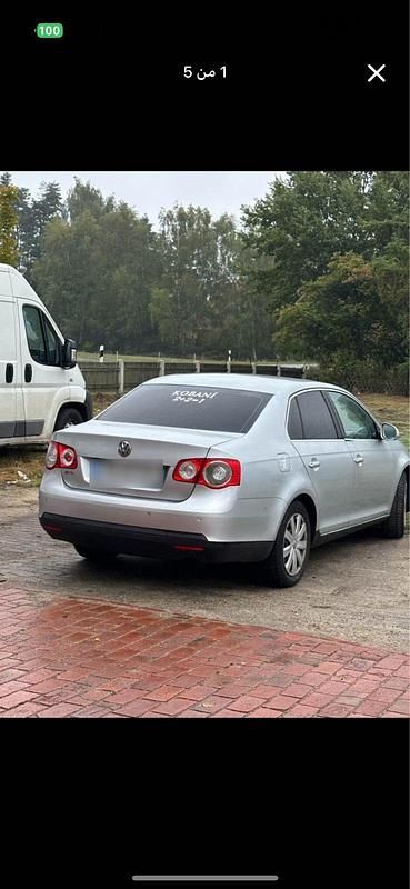 Gebraucht VW Jetta 110 PS (80 kW) 2006 Silber Limousine