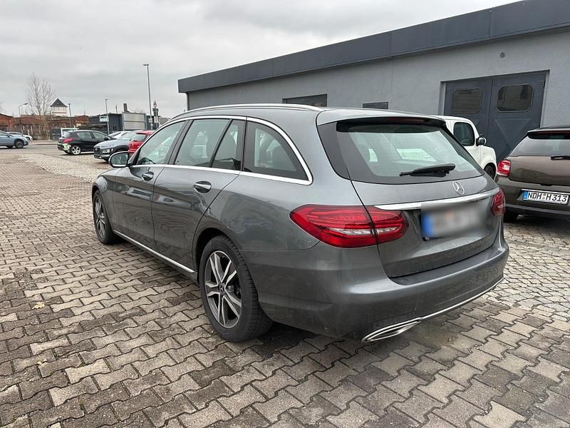 Gebraucht Mercedes C300 258 PS (189 kW) 2019 Grau Kombi