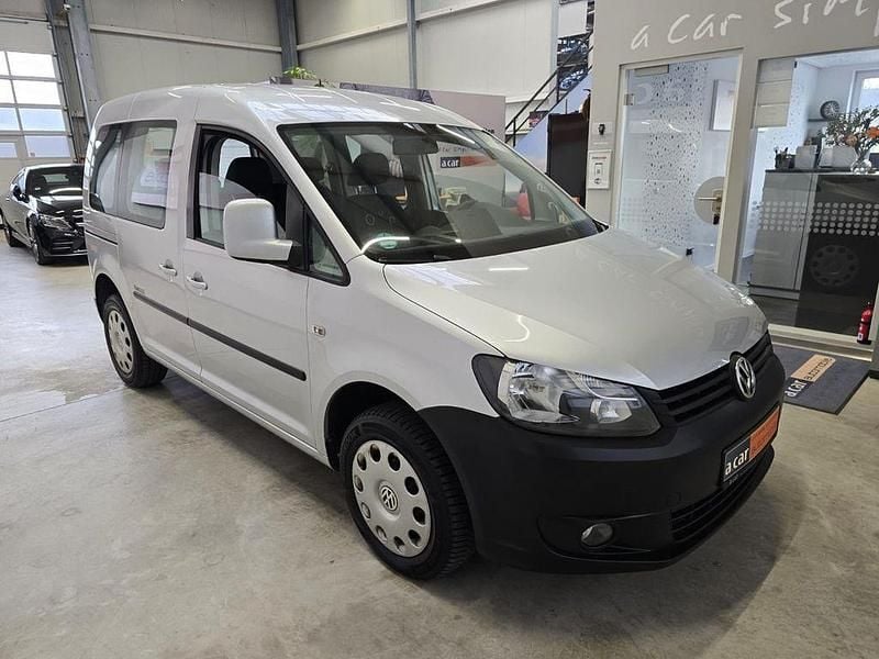 Gebraucht VW Caddy 102 PS (75 kW) 2011 Silber Van / Kleinbus