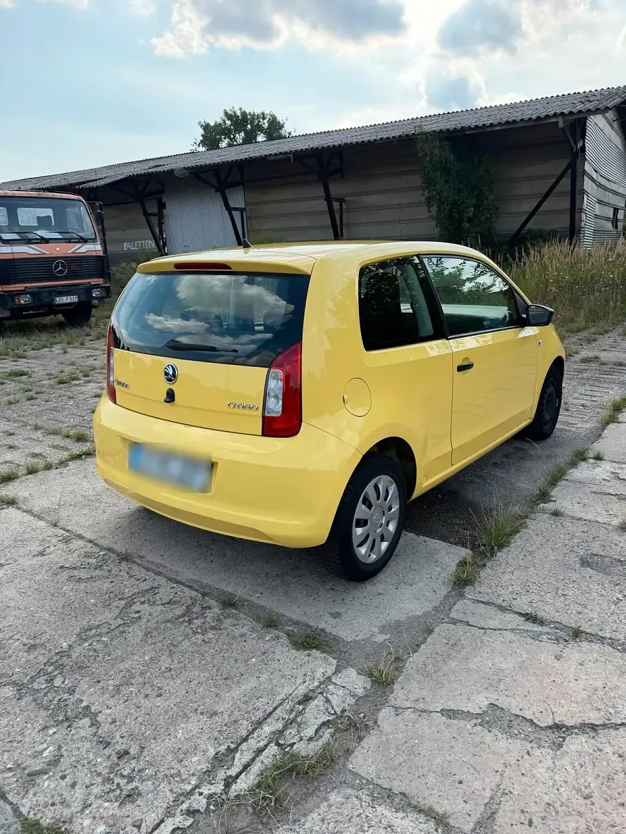 Gebraucht Skoda Citigo 60 PS (44 kW) 2017 Gelb Kleinwagen
