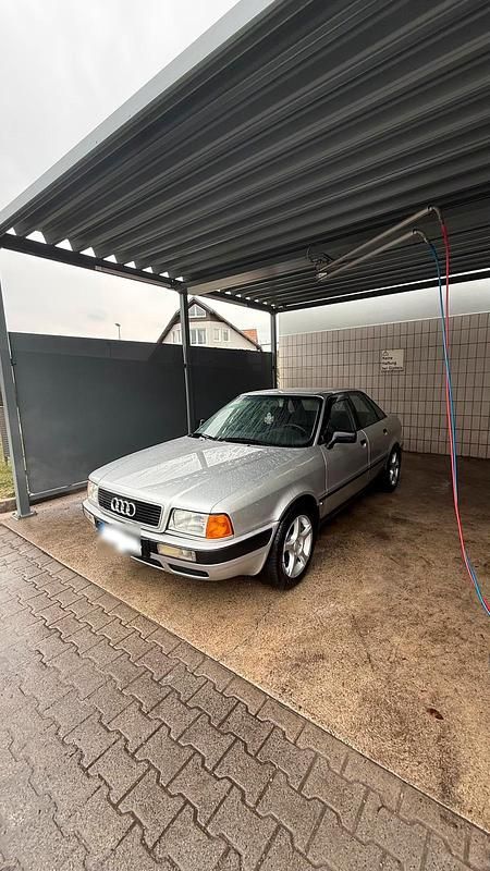 Gebraucht Audi 80 Competition 90 PS (66 kW) 1992 Silber Limousine