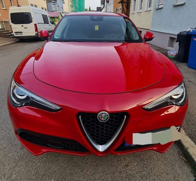Gebraucht 2017 Alfa Romeo Stelvio Super SUV | 20.000 € (Fairer Preis) - Bild 1/4