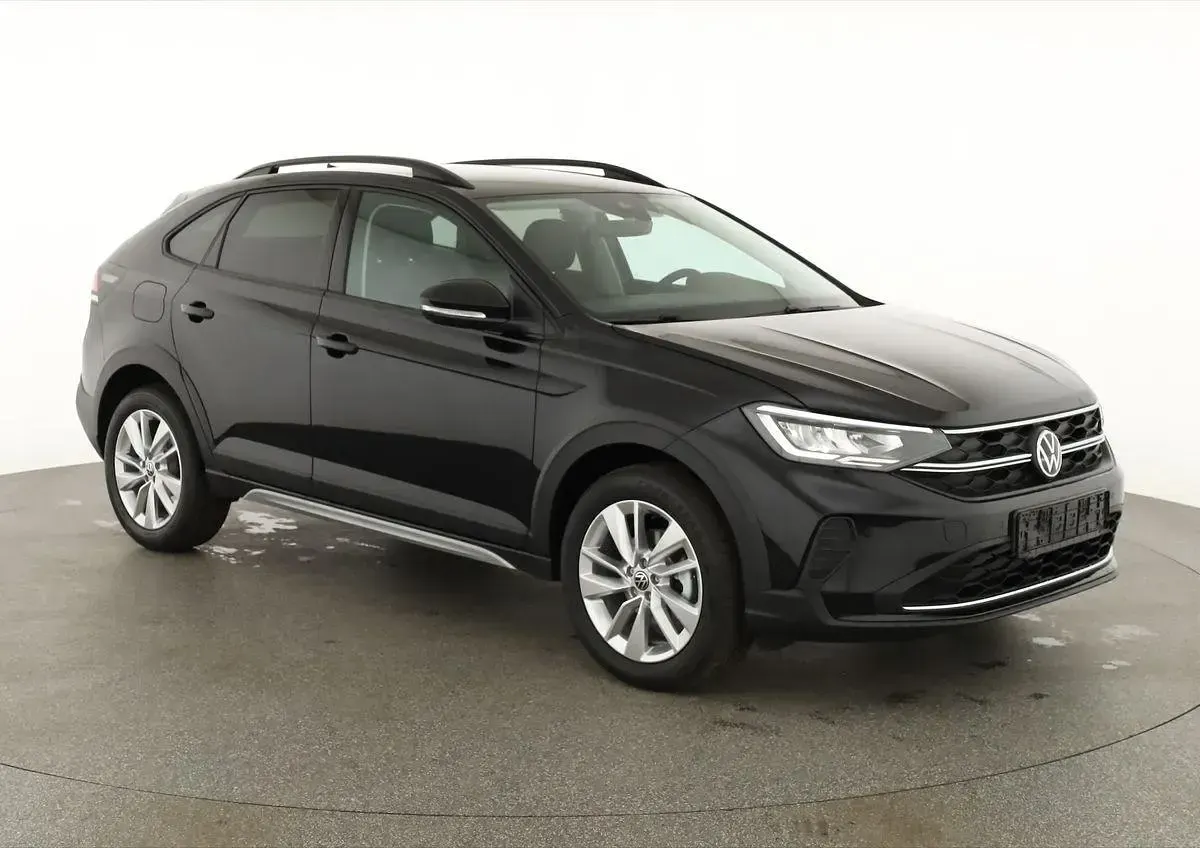 Neu VW Taigo Life 150 PS (110 kW) 2026 Deep black perleffekt SUV