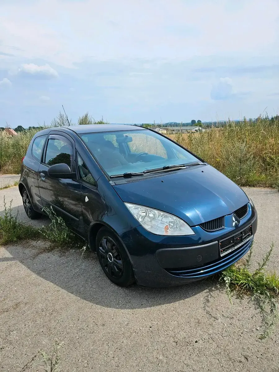 Gebraucht Mitsubishi Colt 75 PS (55 kW) 2006 Blau Kleinwagen
