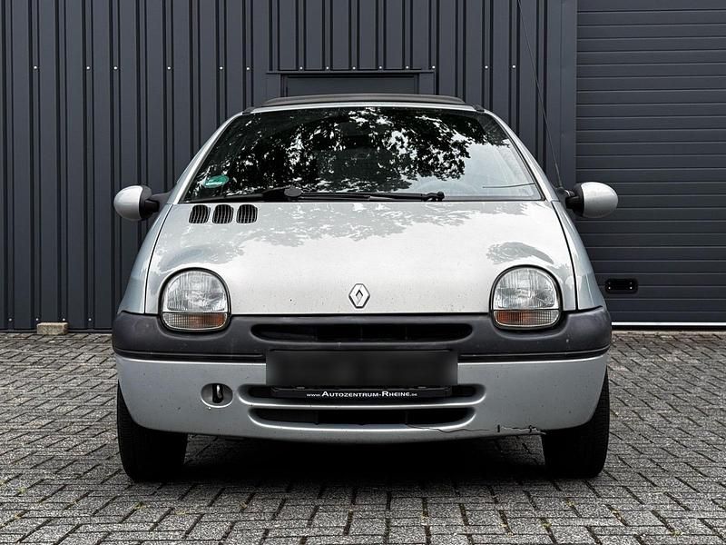 Silber Gebraucht 2001 Renault Twingo Kleinwagen | 1.100 € - Bild 1/4