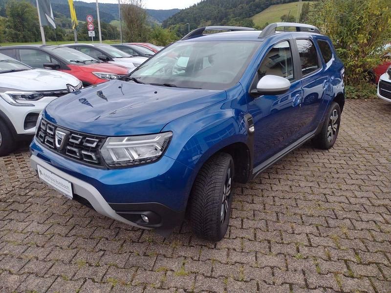 Blau Gebraucht 2022 Dacia Duster Prestige SUV | 20.800 € (Etwas zu teuer) - Bild 1/4