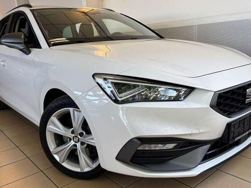 Gebraucht Seat Leon FR 150 PS (110 kW) 2021 "candy" weiss Kombi