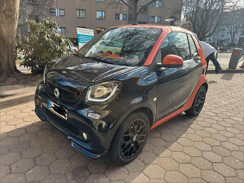Gebraucht Smart ForTwo Cabrio Brabus 90 PS (66 kW) 2016 Schwarz Cabrio