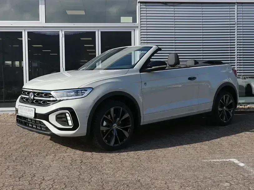 Gebraucht VW T-Roc Cabriolet Karmann 150 PS (110 kW) 2025 Ascotgrau / schwarz Cabrio