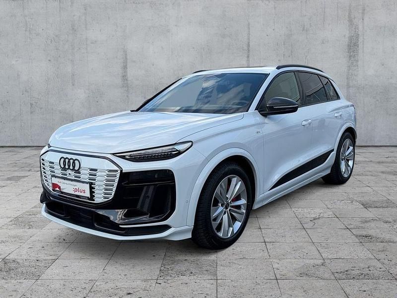 Gebraucht Audi Q6 e-tron Ambiente 284 kW (387 PS) 2025 Gletscherweiß metallic SUV
