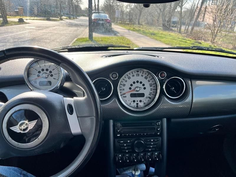 Gebraucht Mini ONE 90 PS (66 kW) 2006 Grau Kleinwagen