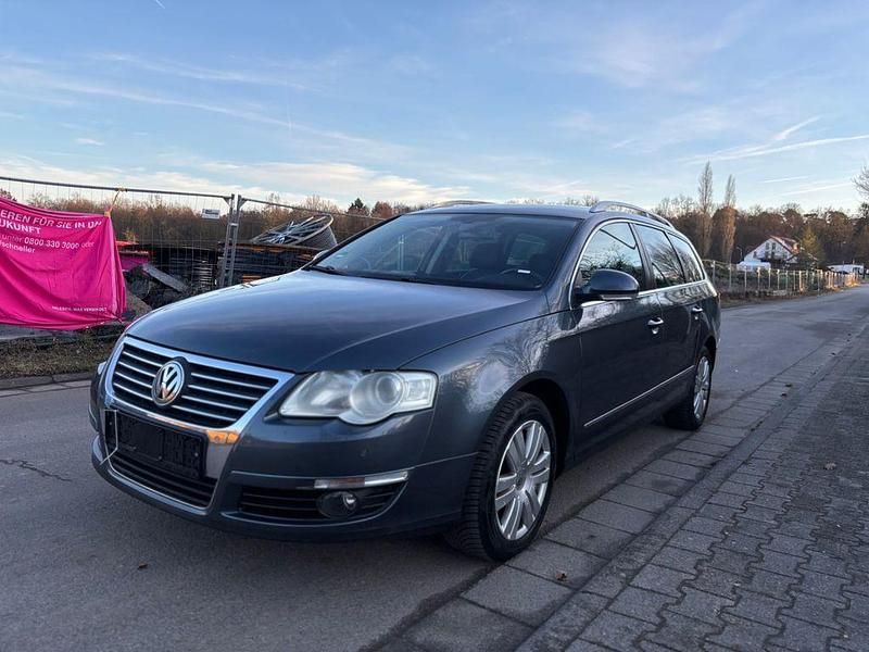Grau Gebraucht 2009 VW Passat Highline Kombi | 6.490 € (Teuer) - Bild 1/4