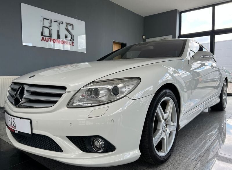 Weiß metallic Gebraucht 2008 Mercedes CL500 AMG Coupé | 21.850 € (Guter Preis) - Bild 1/4