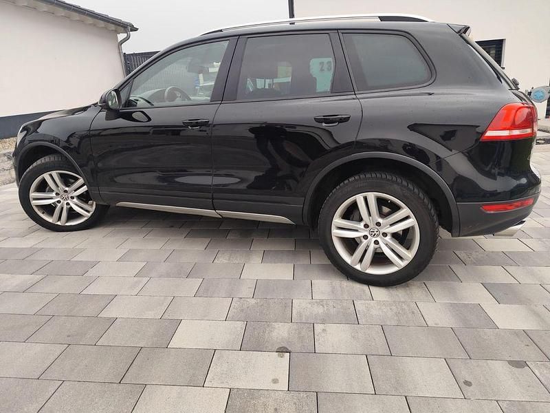 Gebraucht VW Touareg 245 PS (180 kW) 2012 Schwarz SUV