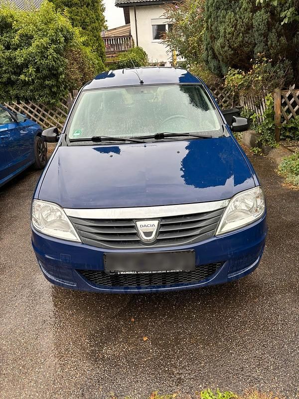 Blau Gebraucht 2009 Dacia Logan Limousine | 700 € (Superpreis) - Bild 1/4
