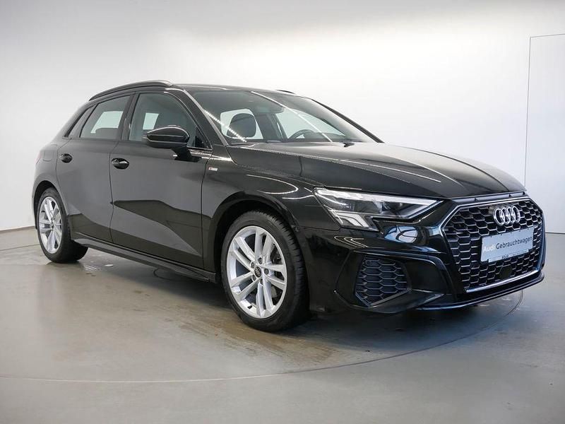 Gebraucht Audi A3 S-Line 150 PS (110 kW) 2022 Mythosschwarz metallic Limousine