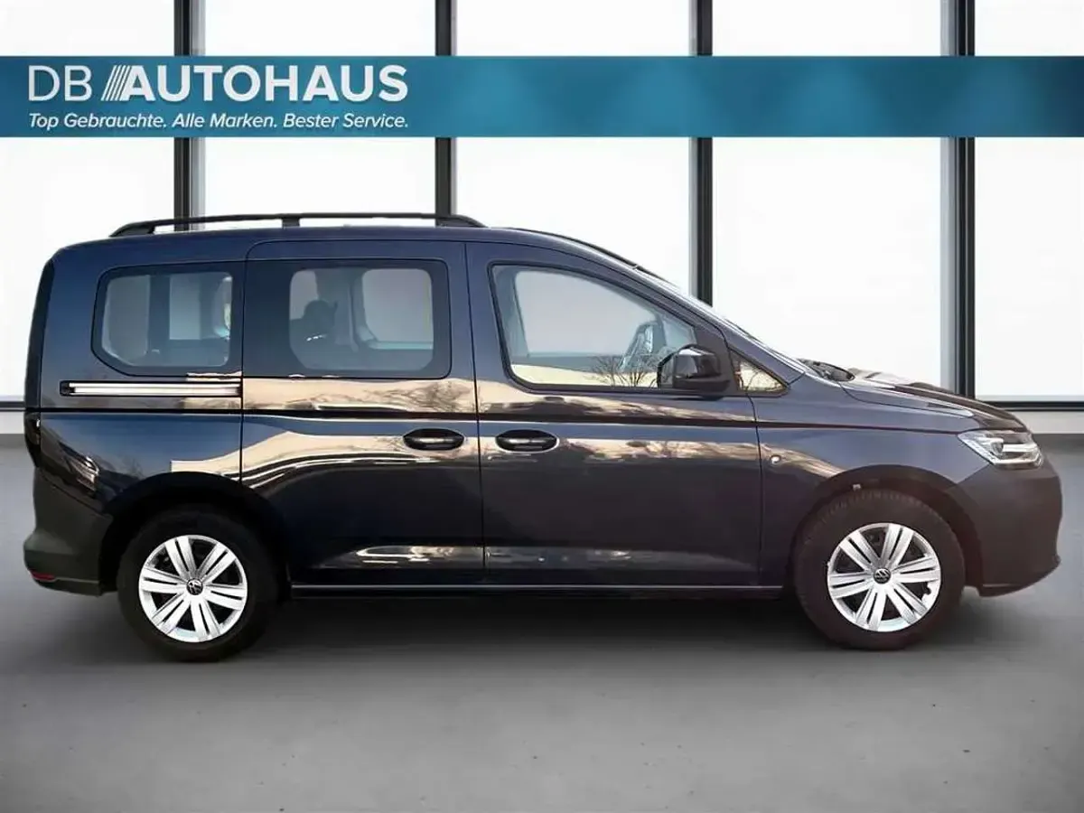Usata VW Caddy 122 CV (89 kW) 2023 Blu Monovolume