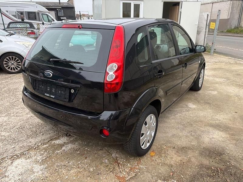 Gebraucht Ford Fiesta 69 PS (50 kW) 2008 Schwarz Kleinwagen