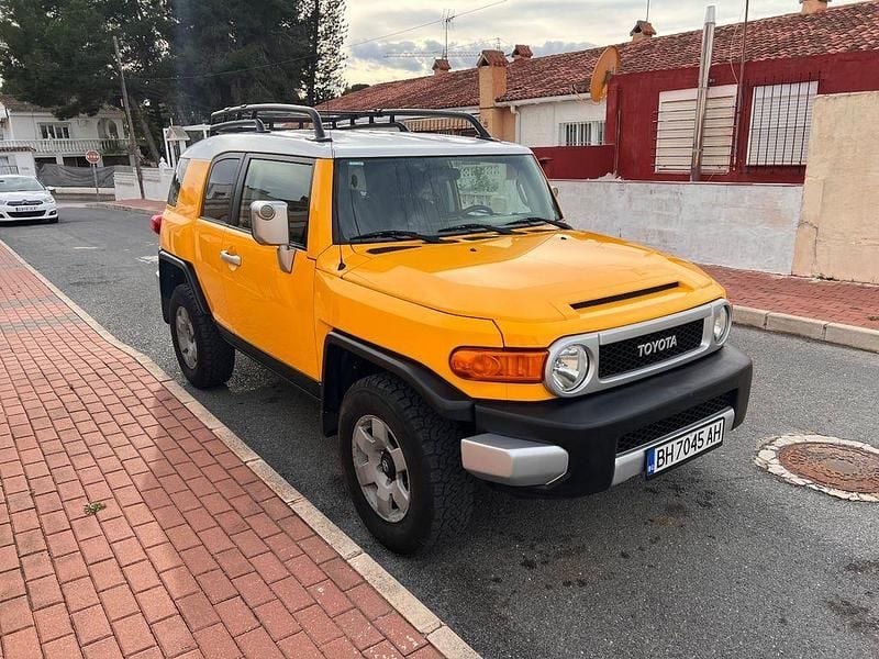 Gebraucht Toyota FJ Cruiser 242 PS (177 kW) 2007 Gelb SUV