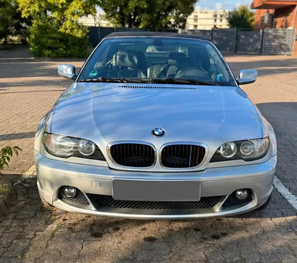 Gebraucht BMW 318 Cabriolet 143 PS (105 kW) 2003 Silber Cabrio