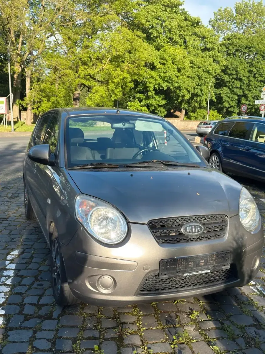 Gebraucht Kia Picanto Vision 65 PS (47 kW) 2009 Grau Kleinwagen