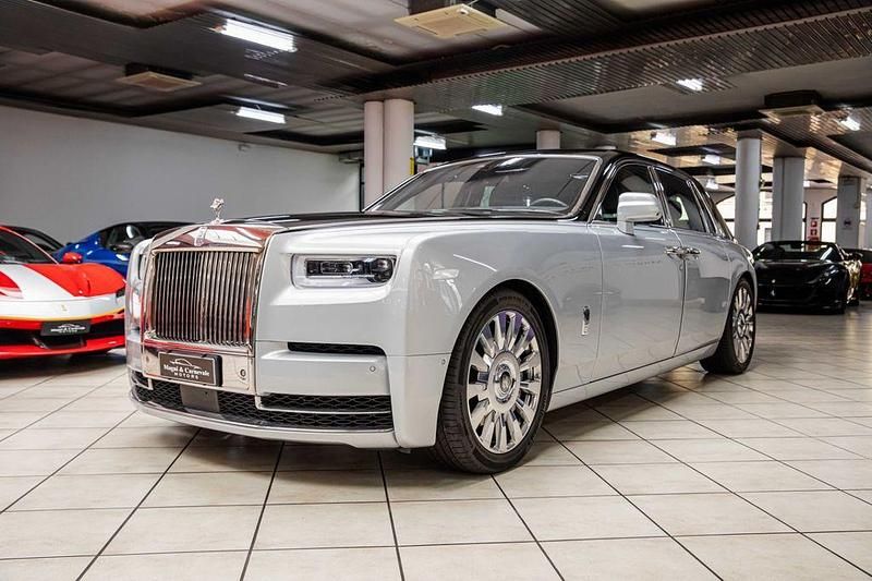 Gebraucht Rolls Royce Phantom 563 PS (414 kW) 2021 Grau Limousine