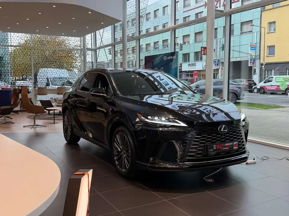Nouă Lexus RX450h 309 CP (227 kW) 2025 Negru SUV