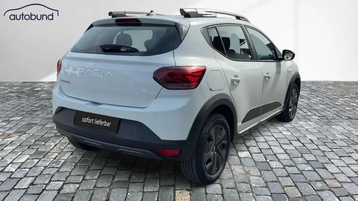 Neu Dacia Sandero Stepway 91 PS (66 kW) 2025 Weiß SUV