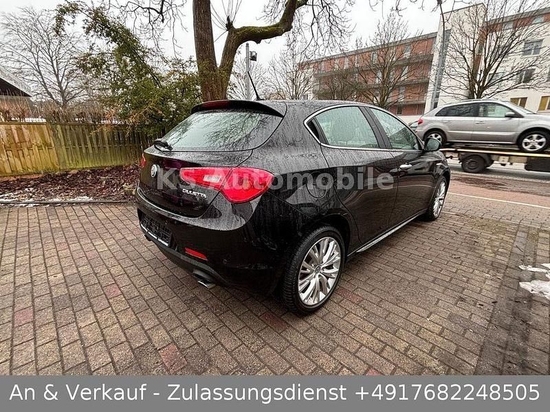 Gebraucht Alfa Romeo Giulietta Super 175 PS (128 kW) 2016 Schwarz Kleinwagen