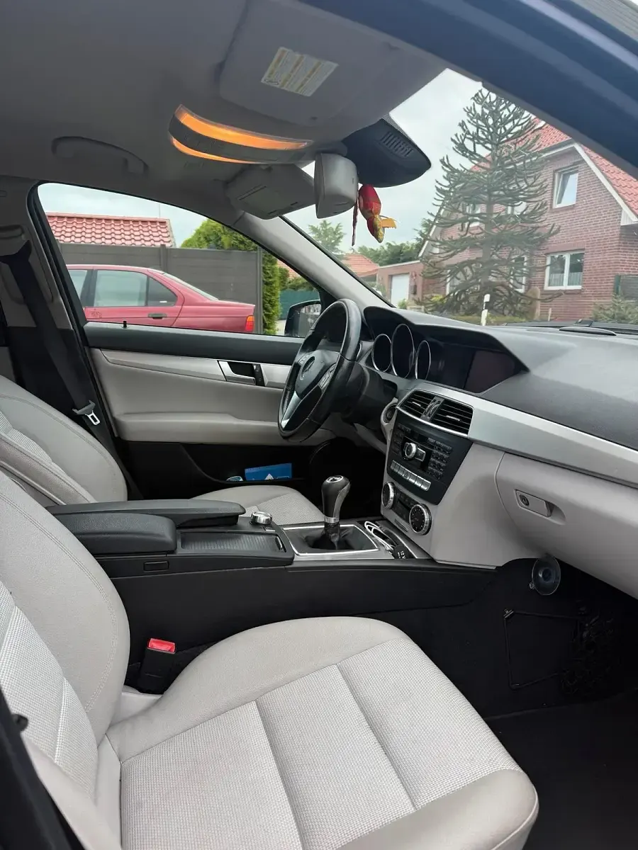 Gebraucht Mercedes C220 170 PS (125 kW) 2011 Kombi