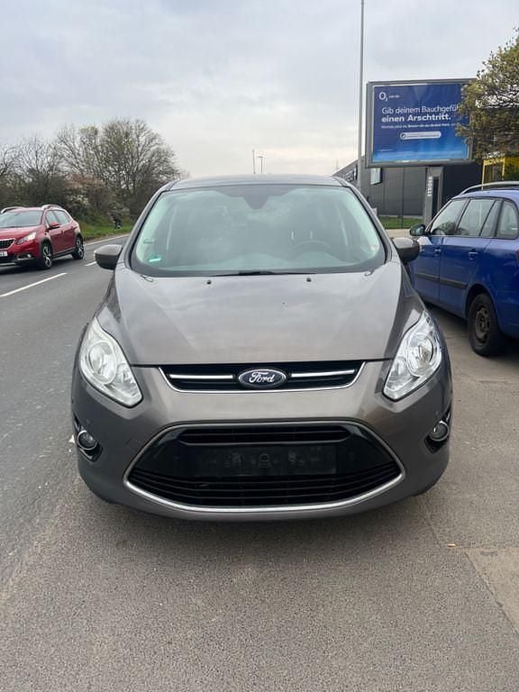 Gebraucht Ford Grand C-Max Ambiente 125 PS (91 kW) 2013 Grau Van / Kleinbus