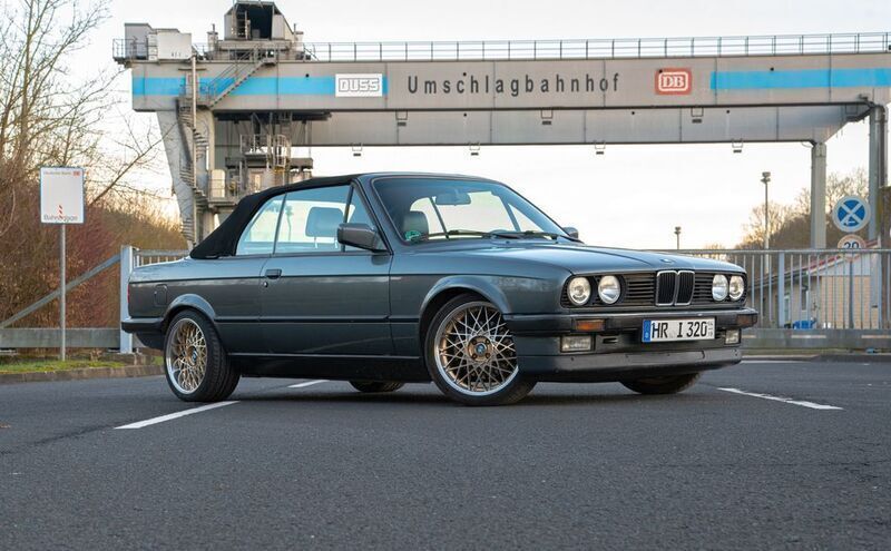 Grau Gebraucht 1988 BMW 320 Cabriolet Performance Cabrio | 15.000 € - Bild 1/4