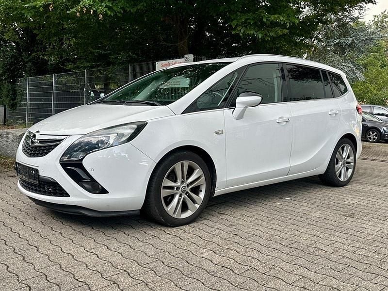 Weiß Gebraucht 2012 Opel Zafira Tourer Sport Van / Kleinbus | 4.700 € (Superpreis) - Bild 1/4