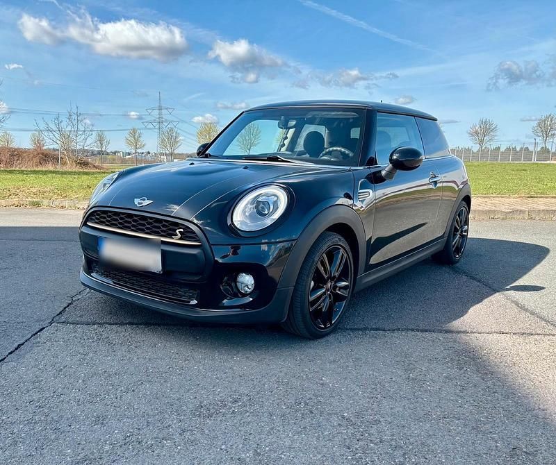 Second-hand Mini ONE 75 CP (55 kW) 2016 Negru Hatchback